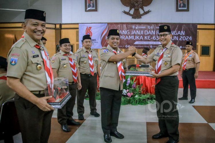 Penghargaan Lencana Darma Bakti